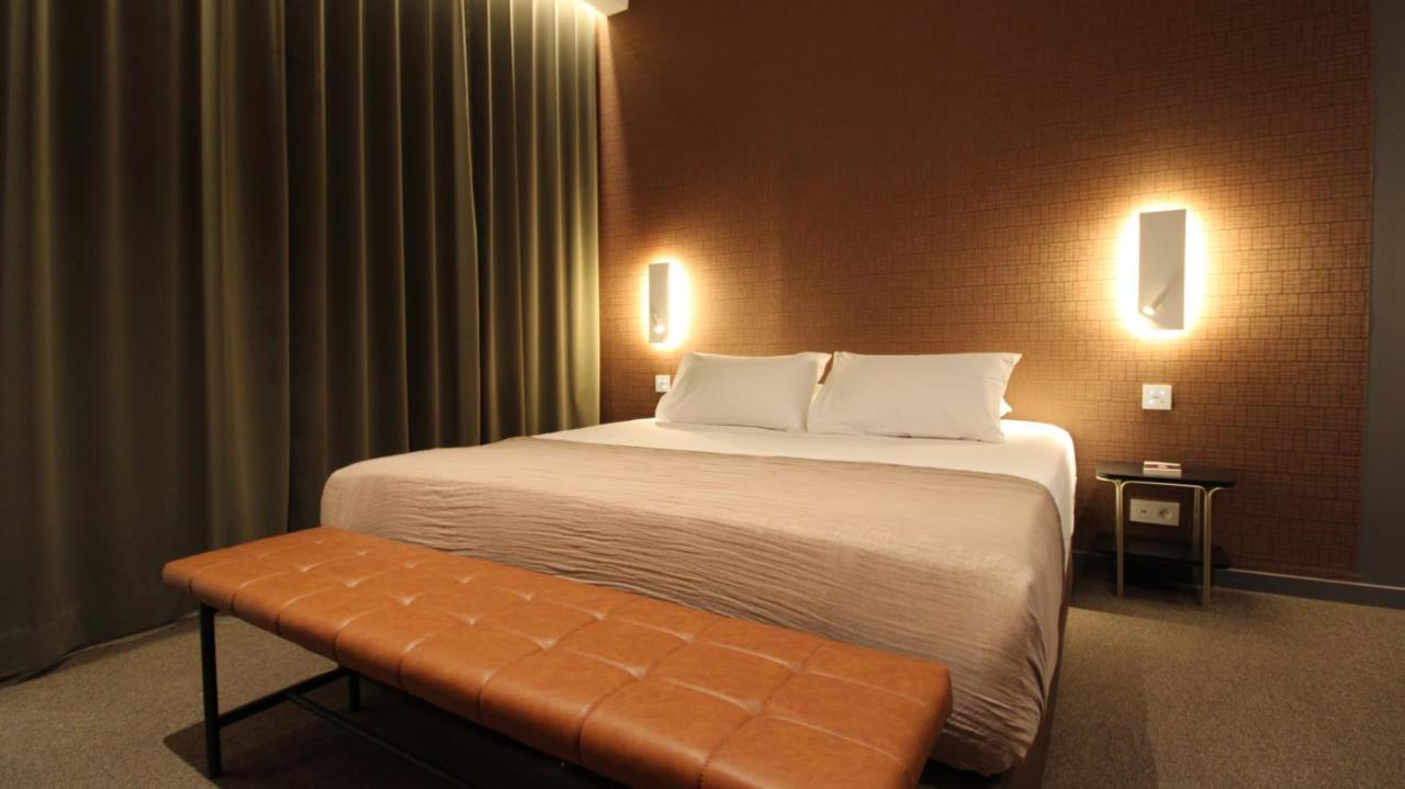 ליון Mihotel Sala מראה חיצוני תמונה