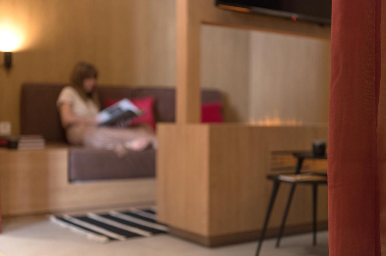 ליון Mihotel Sala מראה חיצוני תמונה