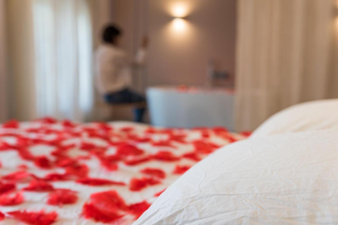 ליון Mihotel Sala מראה חיצוני תמונה